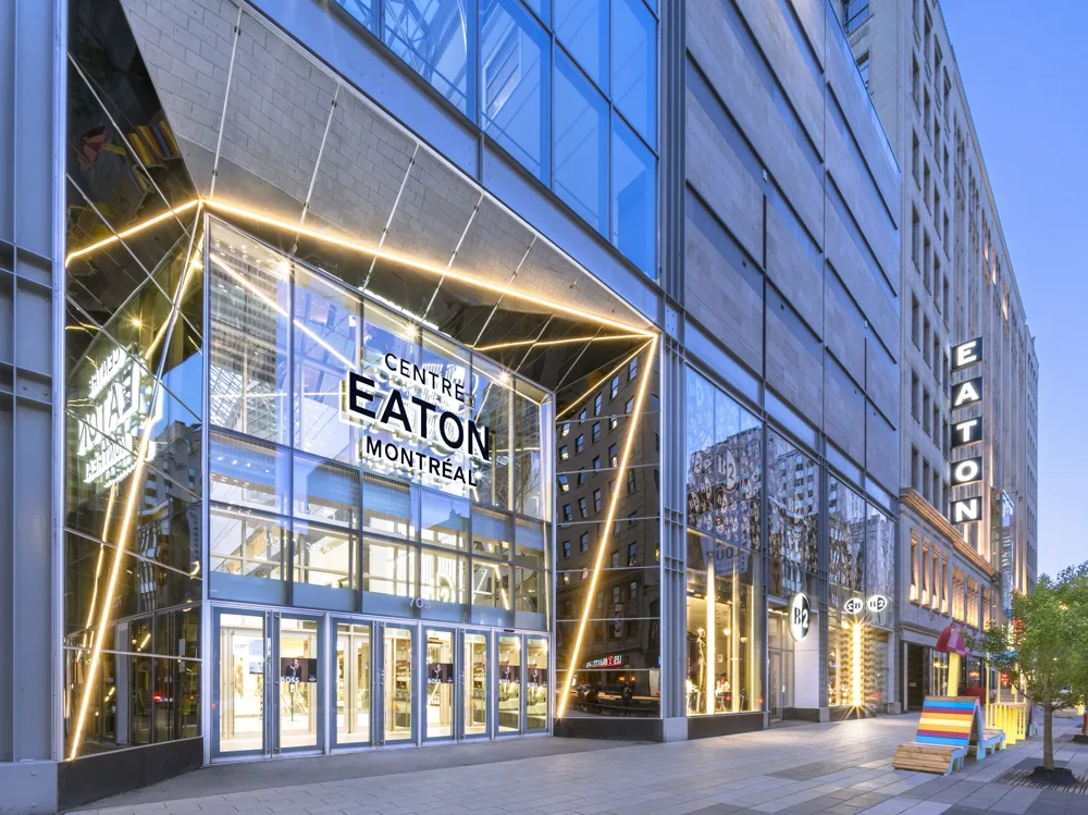Головний вхід Centre Eaton de Montréal